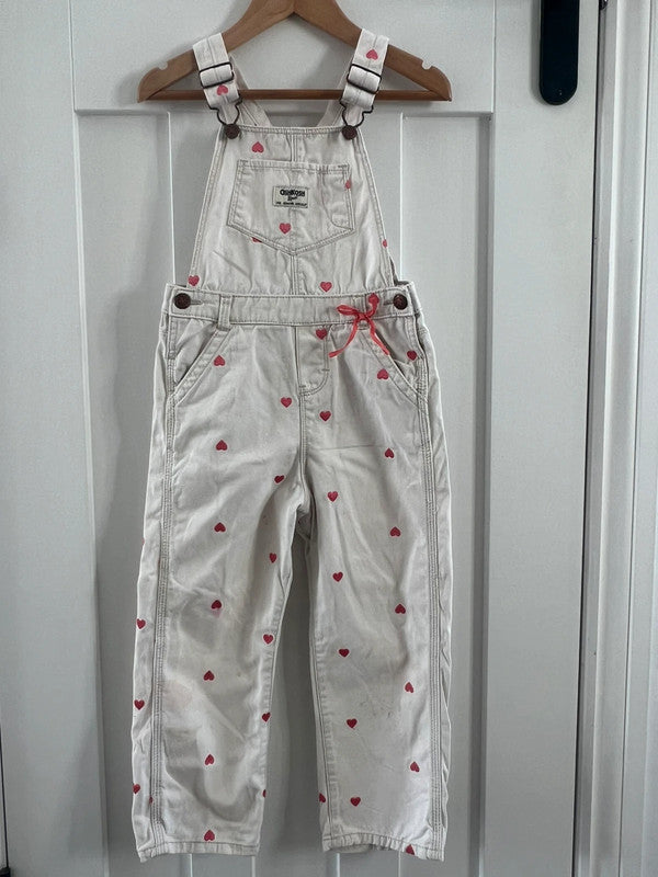 Oshkosh Heart Dungarees 5T (Play condition)