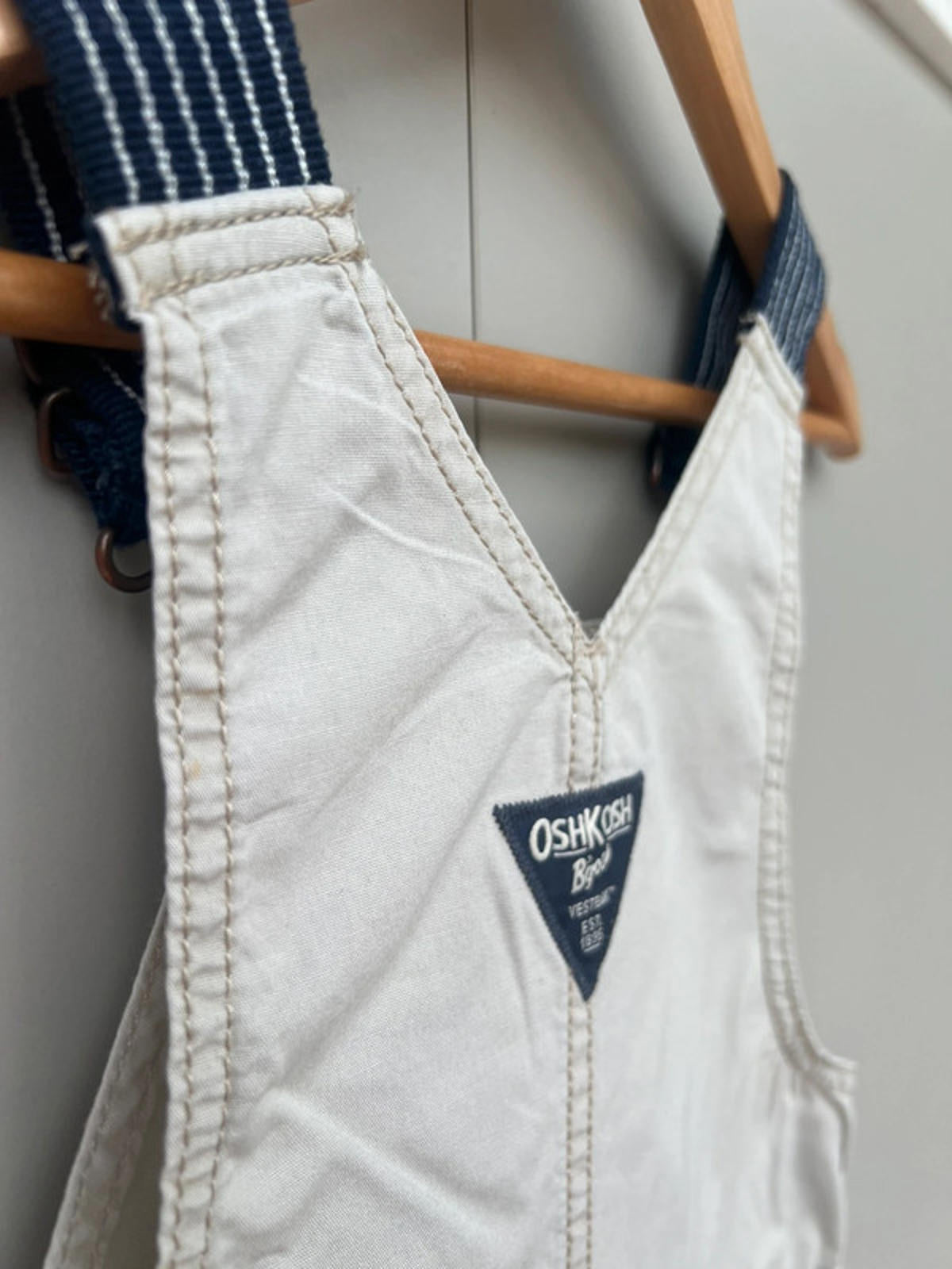 Oshkosh Shortall Dungarees 2T