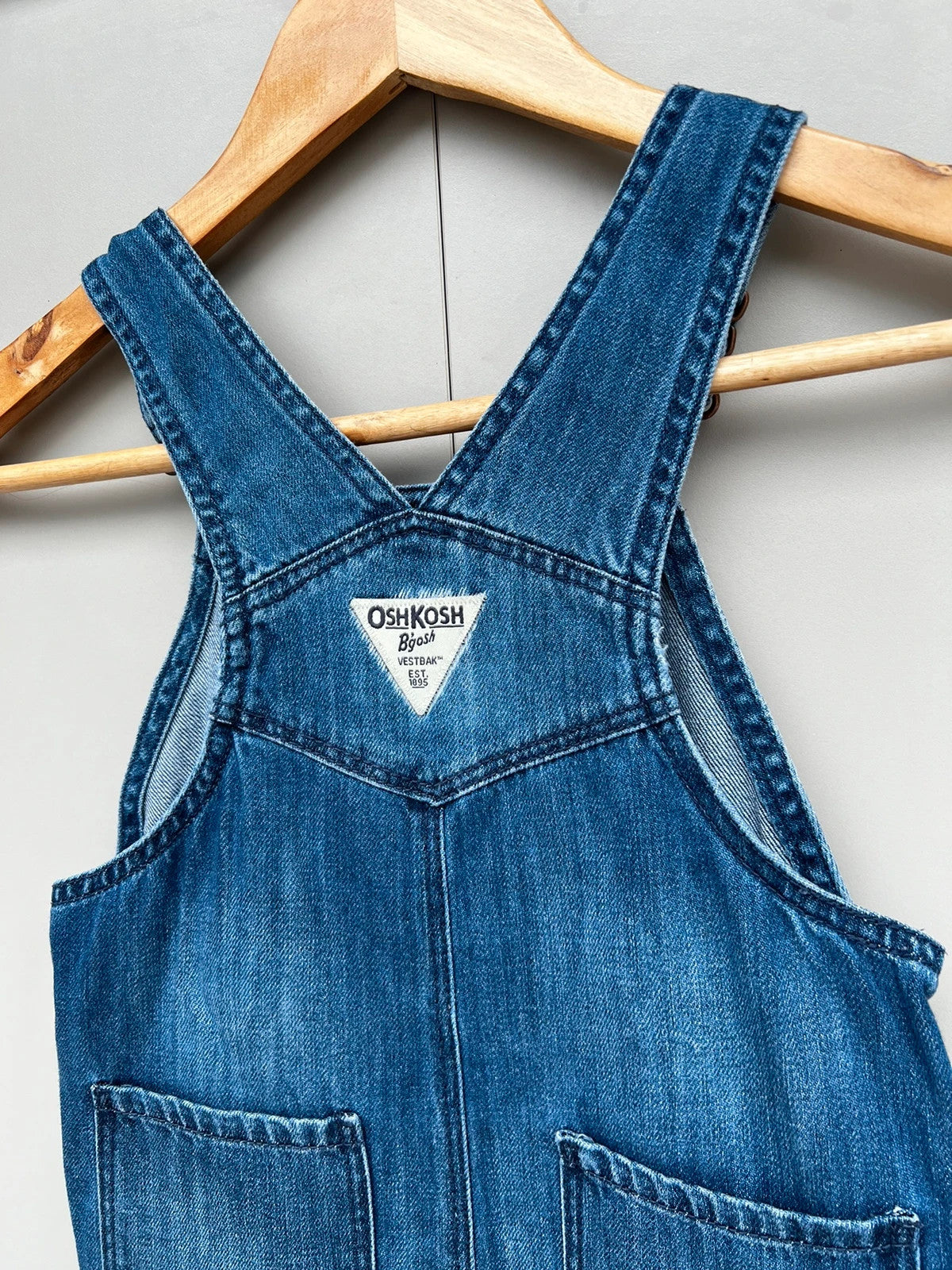 Oshkosh Denim Red Gingham Dungarees 18M (Play condition)