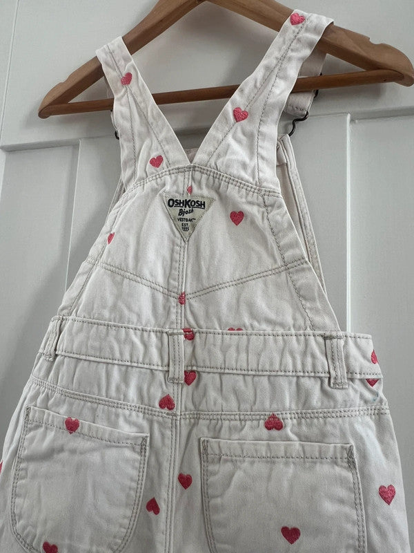 Oshkosh Heart Dungarees 5T (Play condition)