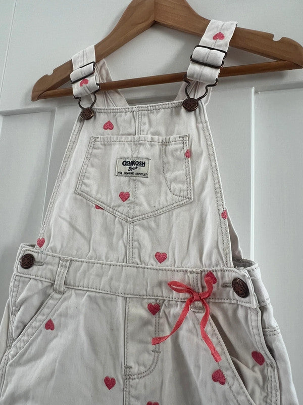 Oshkosh Heart Dungarees 5T (Play condition)