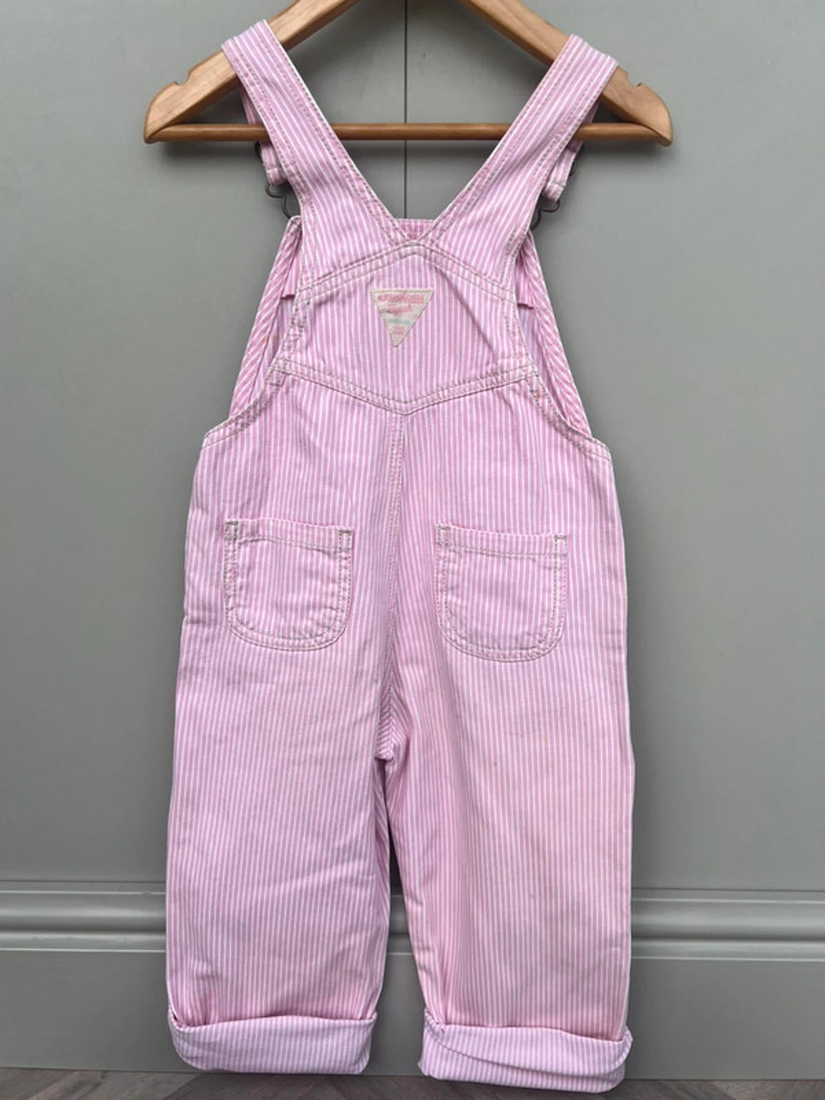Oshkosh Vintage Hickory Dungarees 4T (play condition)