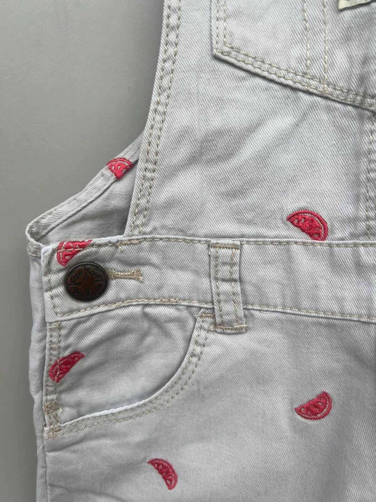 Oshkosh Fruit Shortalls 2T