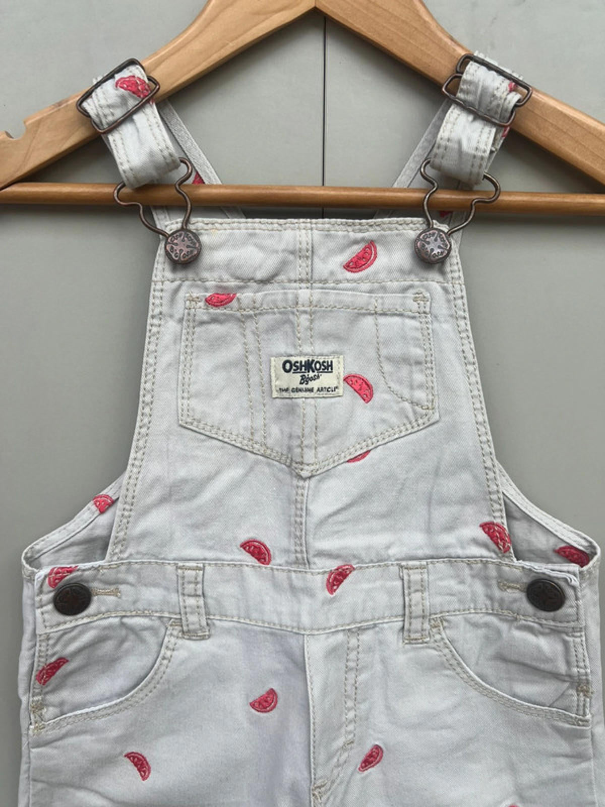 Oshkosh Fruit Shortalls 2T