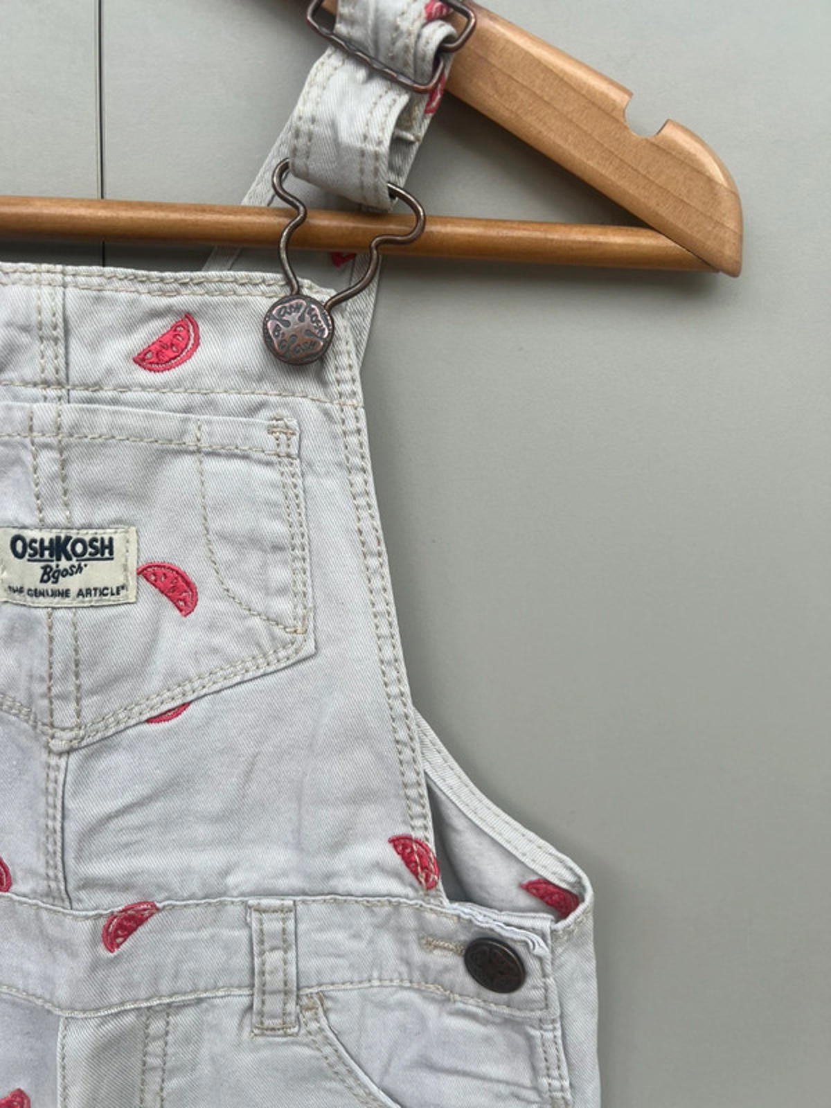Oshkosh Fruit Shortalls 2T